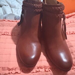 Elegant Brown  Ankle Booties